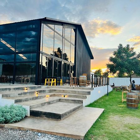 The Shed Venue & Boutique Hotel Lilongüe Exterior foto